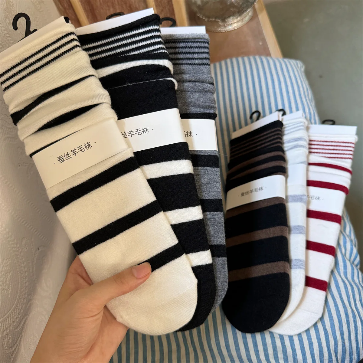 Korean Winter Striped Wool Sil - огляд і ціна Silk Sock Bamboo